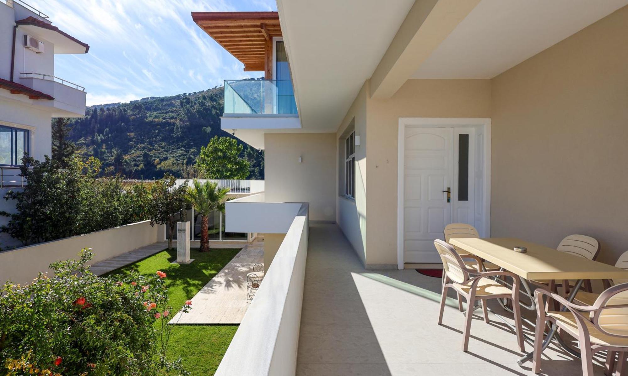 Apartaments Mimani 2 Berat Habitación foto